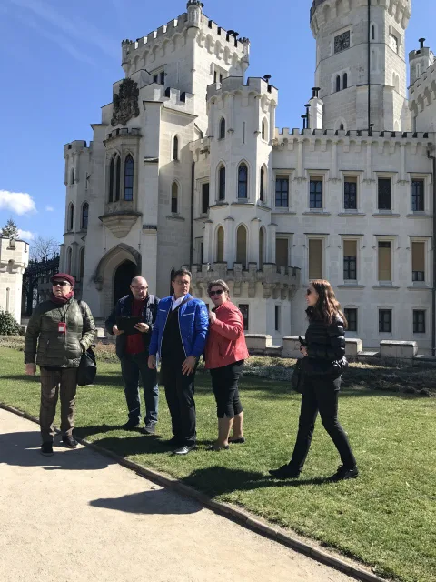 Как проходит экскурсия в Чешский Крумлов и замок Глубока